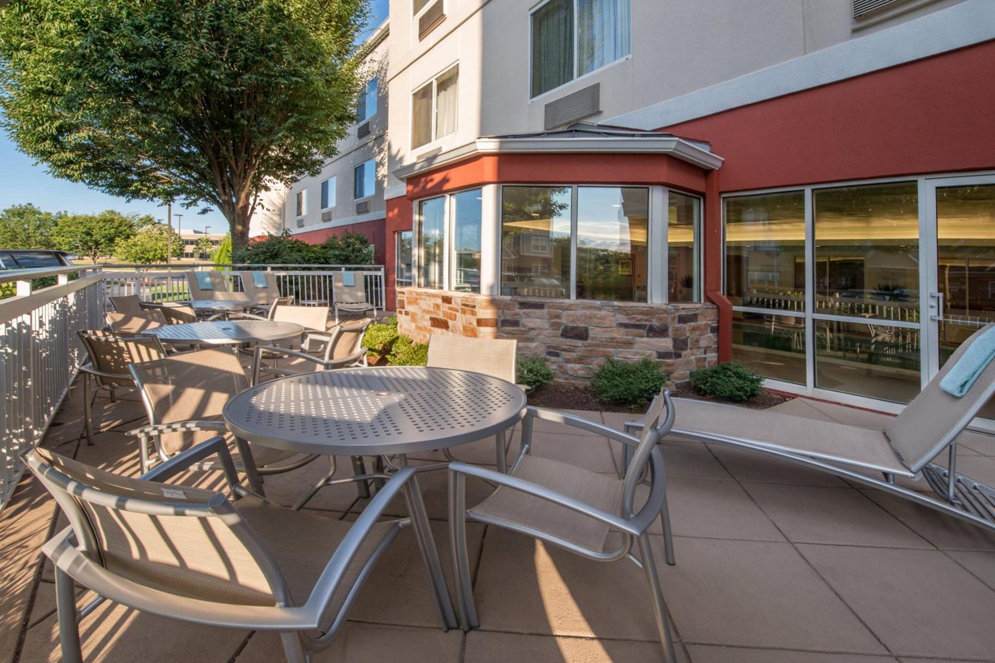 Fairfield Inn & Suites By Marriott Frederick Dış mekan fotoğraf